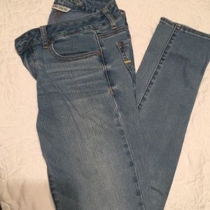 American Eagle super stretch size 6 jegging